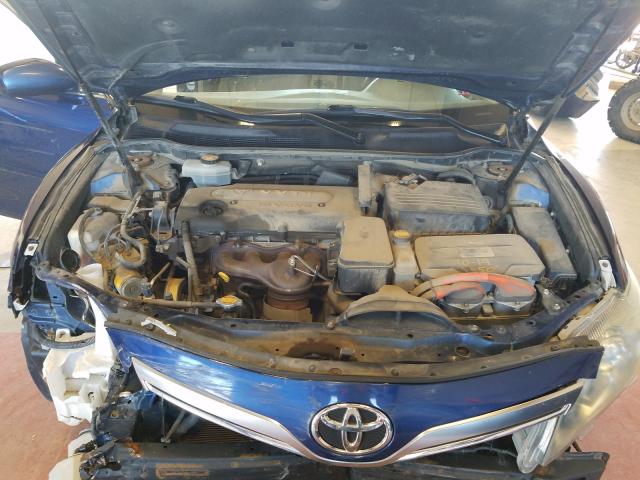 Photo 6 VIN: 4T1BB3EK3BU139190 - TOYOTA CAMRY HYBR 