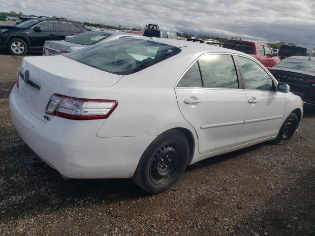 Photo 2 VIN: 4T1BB3EK3BU141196 - TOYOTA CAMRY HYBR 