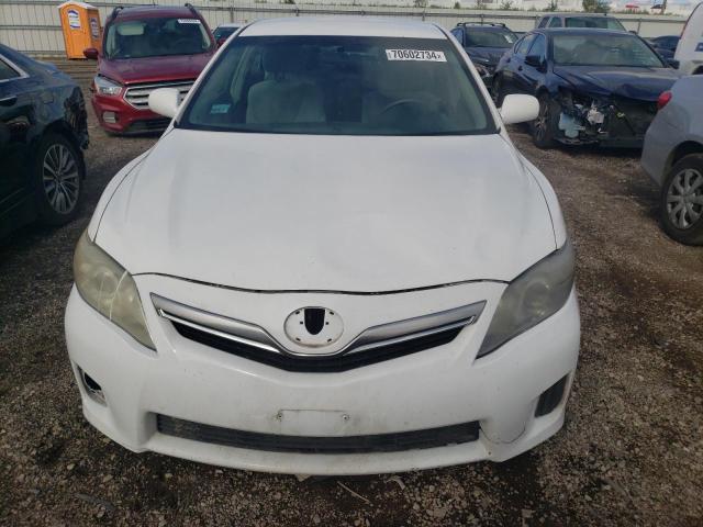 Photo 4 VIN: 4T1BB3EK3BU141196 - TOYOTA CAMRY HYBR 