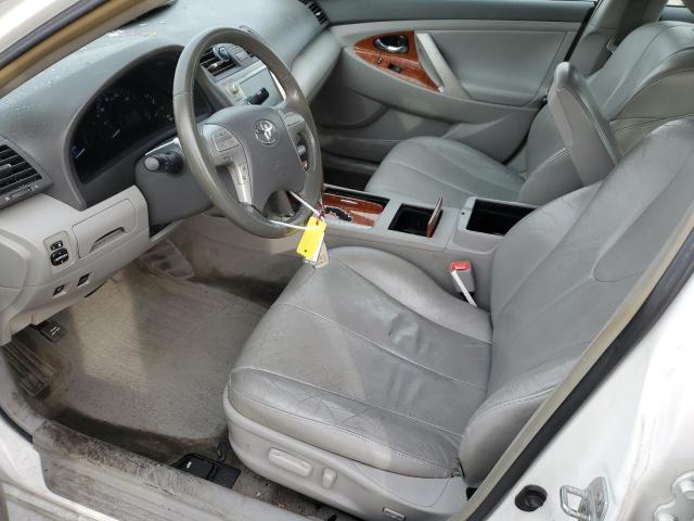 Photo 6 VIN: 4T1BB3EK4AU118928 - TOYOTA CAMRY 