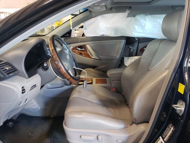 Photo 4 VIN: 4T1BB3EK4BU139134 - TOYOTA CAMRY HYBR 