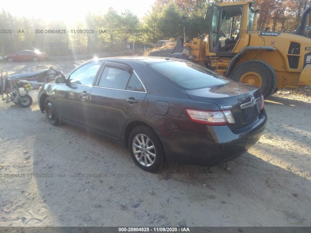 Photo 2 VIN: 4T1BB3EK5AU113401 - TOYOTA CAMRY HYBRID 