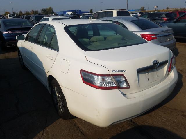 Photo 2 VIN: 4T1BB3EK5AU122647 - TOYOTA CAMRY HYBR 