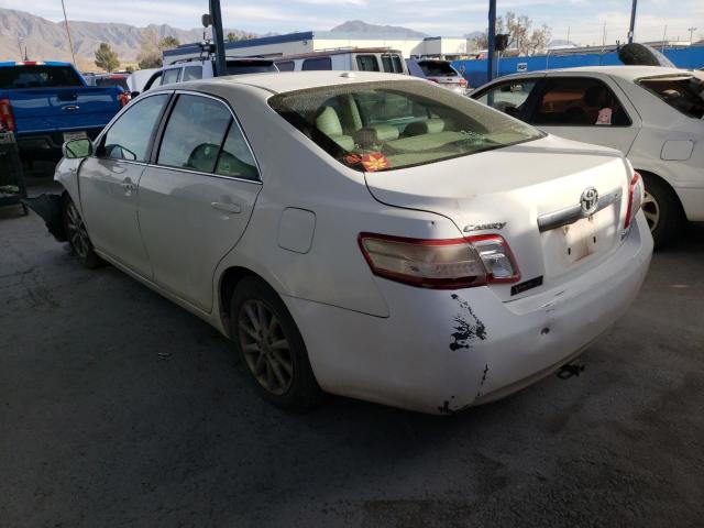 Photo 2 VIN: 4T1BB3EK5BU134816 - TOYOTA CAMRY HYBR 