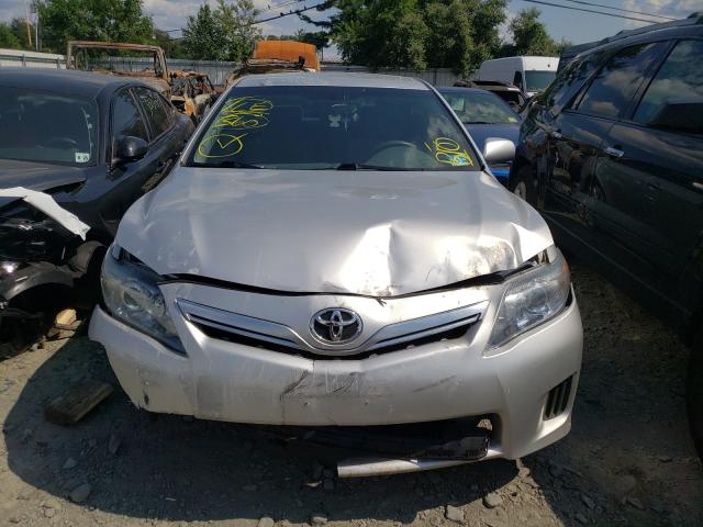 Photo 8 VIN: 4T1BB3EK5BU142317 - TOYOTA CAMRY HYBR 