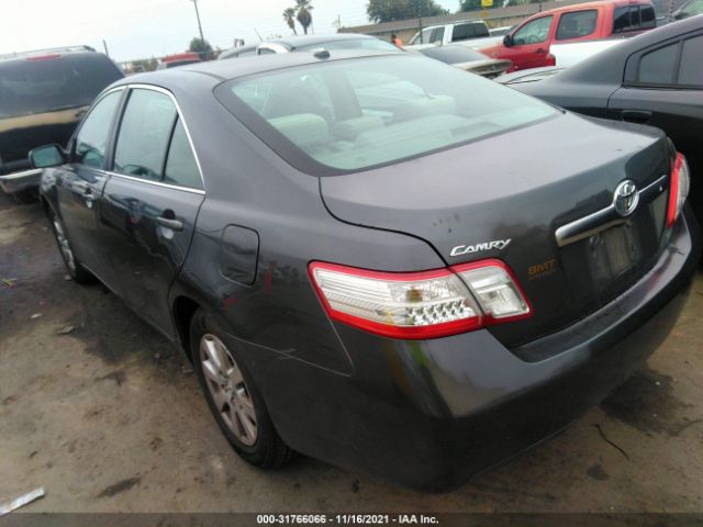 Photo 2 VIN: 4T1BB3EK5BU143029 - TOYOTA CAMRY HYBRID 