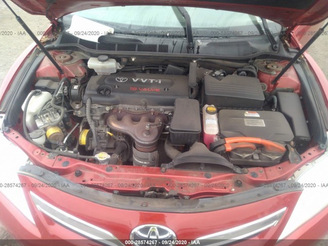 Photo 9 VIN: 4T1BB3EK6AU115903 - TOYOTA CAMRY HYBRID 