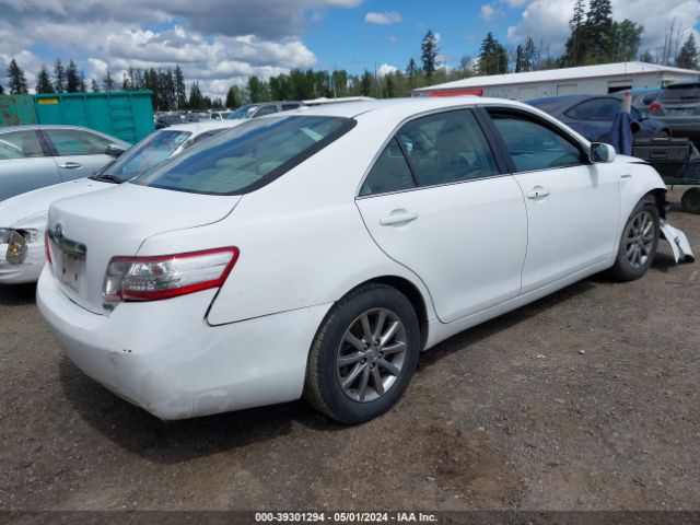 Photo 3 VIN: 4T1BB3EK6AU120440 - TOYOTA CAMRY HYBRID 