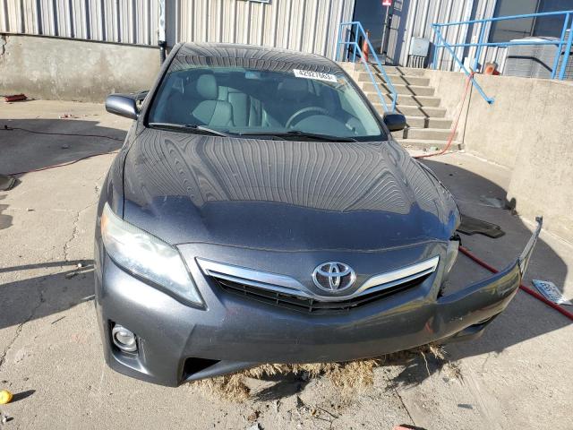 Photo 4 VIN: 4T1BB3EK6BU130225 - TOYOTA CAMRY HYBR 