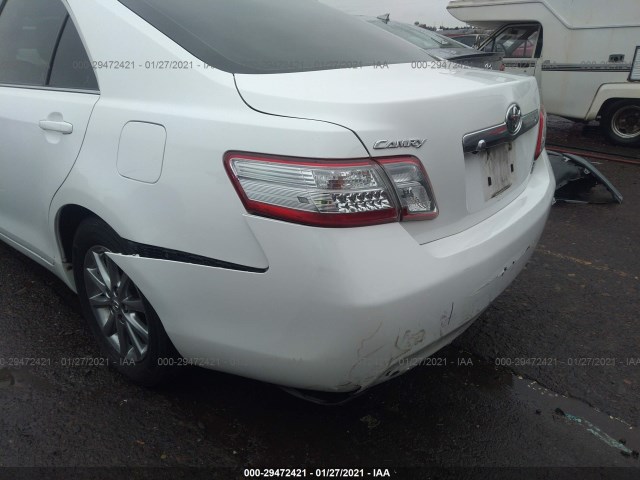 Photo 5 VIN: 4T1BB3EK6BU140754 - TOYOTA CAMRY HYBRID 