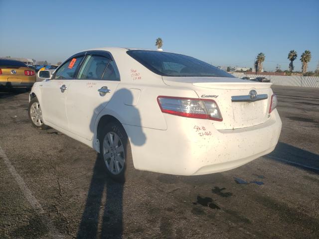 Photo 2 VIN: 4T1BB3EK7AU117191 - TOYOTA CAMRY HYBR 