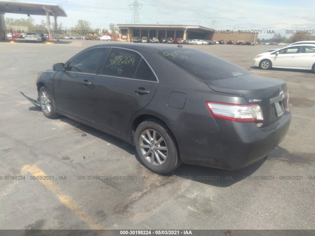 Photo 2 VIN: 4T1BB3EK7AU119264 - TOYOTA CAMRY 