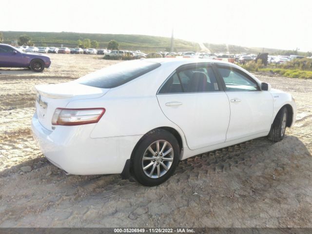 Photo 3 VIN: 4T1BB3EK7AU119393 - TOYOTA CAMRY HYBRID 