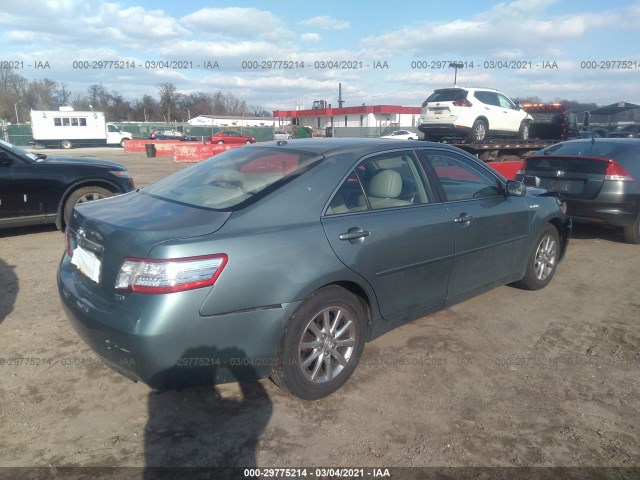 Photo 3 VIN: 4T1BB3EK7AU121015 - TOYOTA CAMRY HYBRID 