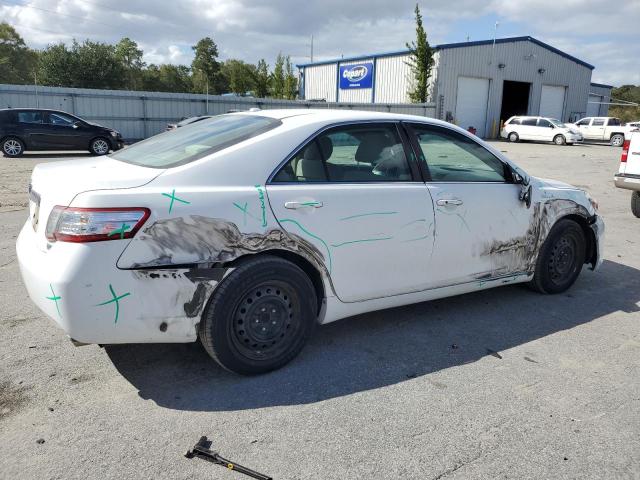 Photo 2 VIN: 4T1BB3EK7AU124383 - TOYOTA CAMRY 