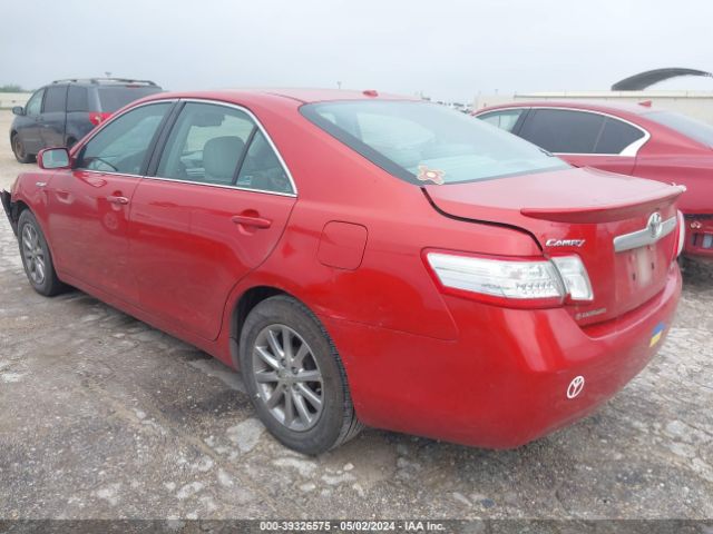 Photo 2 VIN: 4T1BB3EK7BU128306 - TOYOTA CAMRY HYBRID 