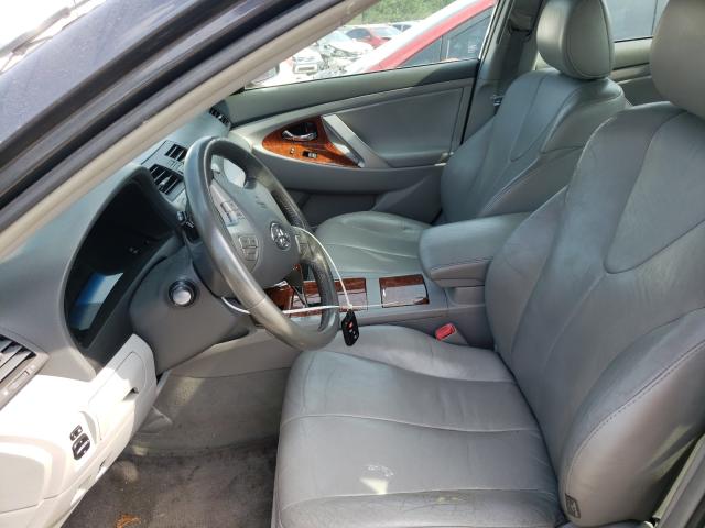 Photo 4 VIN: 4T1BB3EK7BU130427 - TOYOTA CAMRY HYBR 