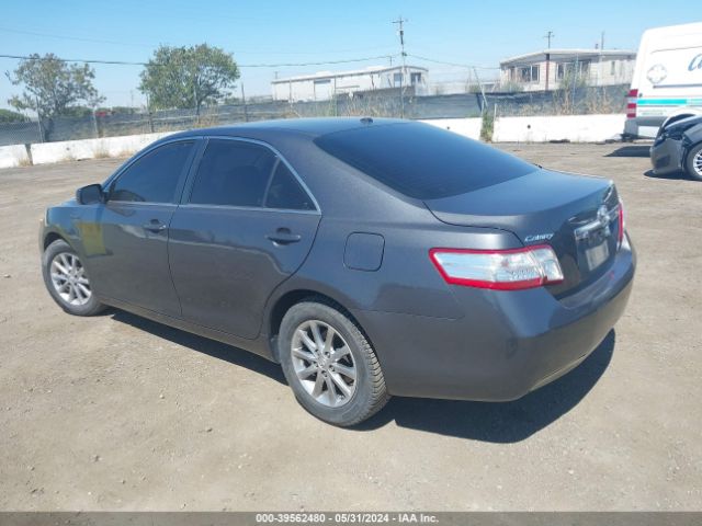 Photo 2 VIN: 4T1BB3EK8AU123386 - TOYOTA CAMRY 