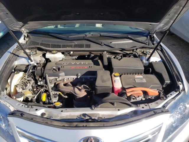 Photo 6 VIN: 4T1BB3EK8BU127150 - TOYOTA CAMRY HYBR 