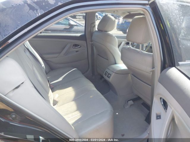 Photo 7 VIN: 4T1BB3EK8BU131165 - TOYOTA CAMRY HYBRID 