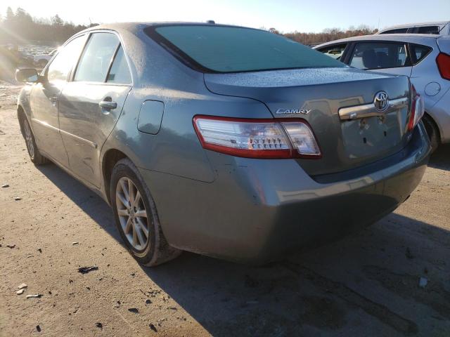 Photo 2 VIN: 4T1BB3EK8BU133062 - TOYOTA CAMRY HYBR 