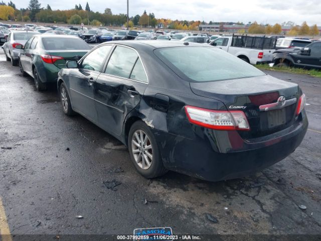 Photo 2 VIN: 4T1BB3EK8BU138147 - TOYOTA CAMRY HYBRID 