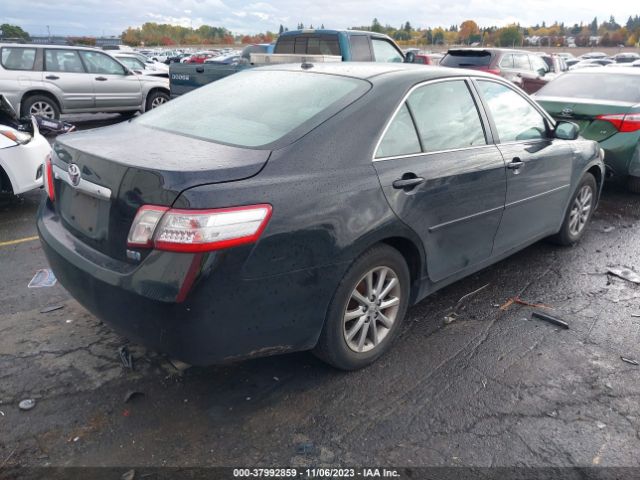 Photo 3 VIN: 4T1BB3EK8BU138147 - TOYOTA CAMRY HYBRID 