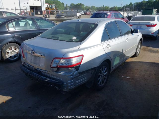 Photo 3 VIN: 4T1BB3EK9AU119136 - TOYOTA CAMRY HYBRID 