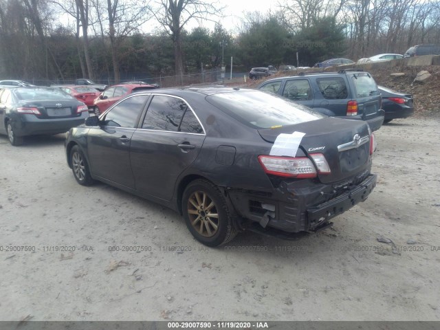 Photo 2 VIN: 4T1BB3EK9AU120528 - TOYOTA CAMRY HYBRID 