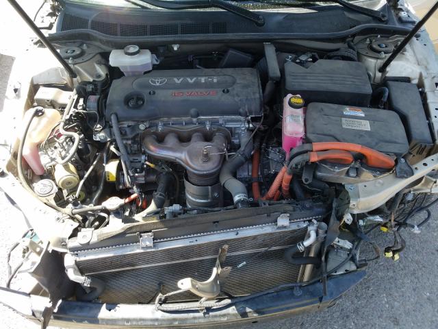 Photo 6 VIN: 4T1BB3EK9BU129862 - TOYOTA CAMRY HYBR 