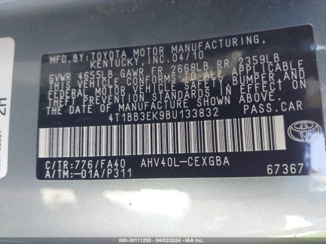 Photo 8 VIN: 4T1BB3EK9BU133832 - TOYOTA CAMRY HYBRID 