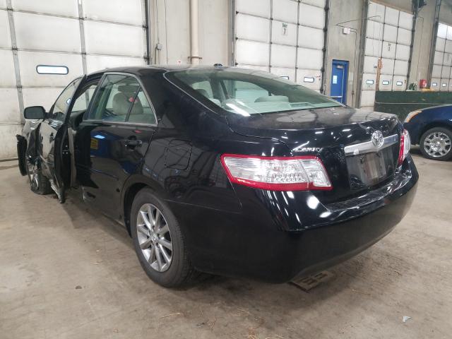 Photo 2 VIN: 4T1BB3EKXBU133239 - TOYOTA CAMRY HYBR 