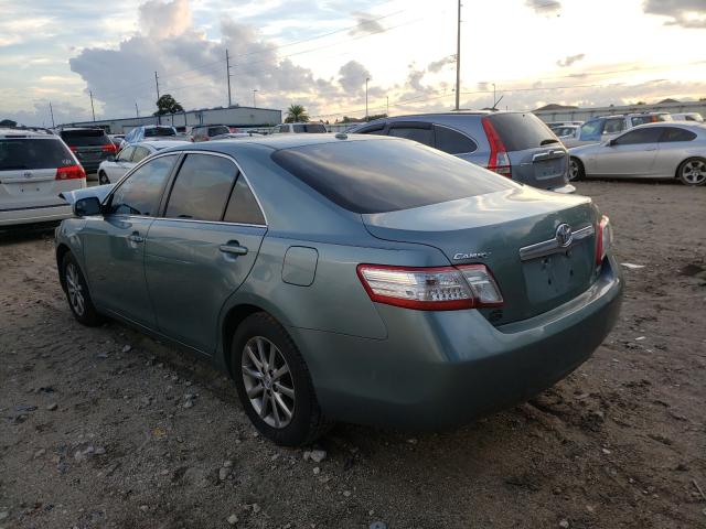 Photo 2 VIN: 4T1BB3EKXBU133418 - TOYOTA CAMRY HYBR 