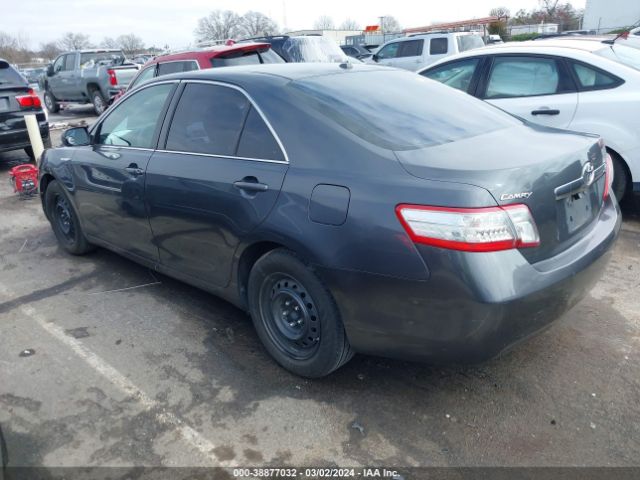 Photo 2 VIN: 4T1BB3EKXBU136562 - TOYOTA CAMRY HYBRID 