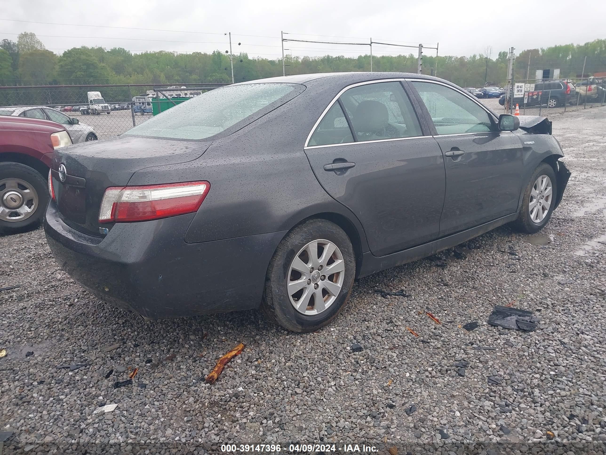 Photo 3 VIN: 4T1BB46K08U060038 - TOYOTA CAMRY 