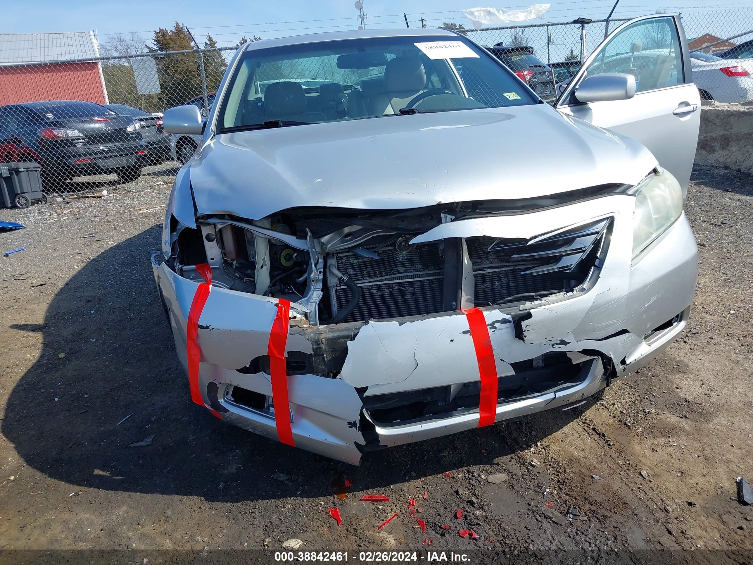 Photo 5 VIN: 4T1BB46K09U081554 - TOYOTA CAMRY 