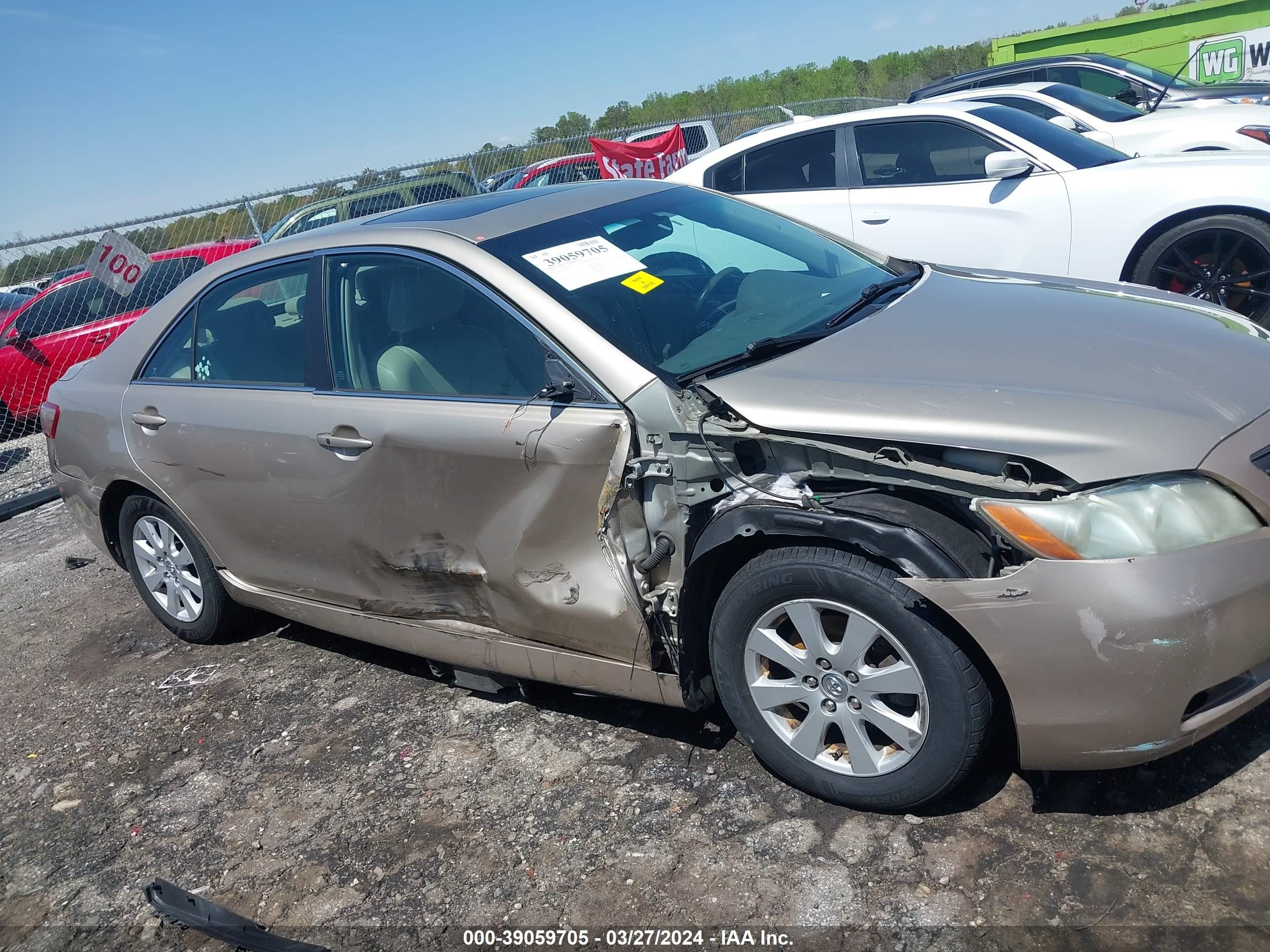 Photo 13 VIN: 4T1BB46K18U048352 - TOYOTA CAMRY 