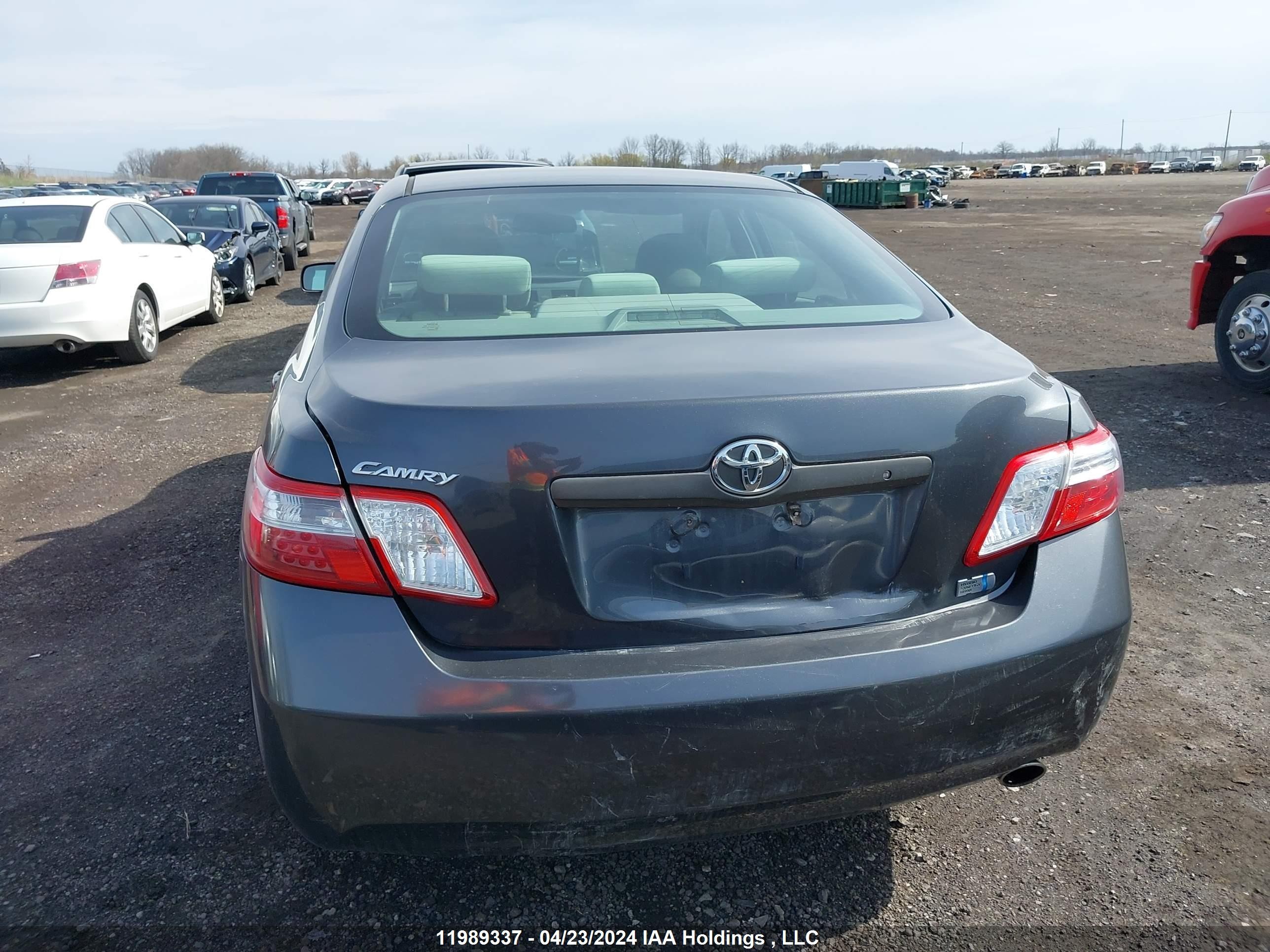 Photo 16 VIN: 4T1BB46K19U064603 - TOYOTA CAMRY 