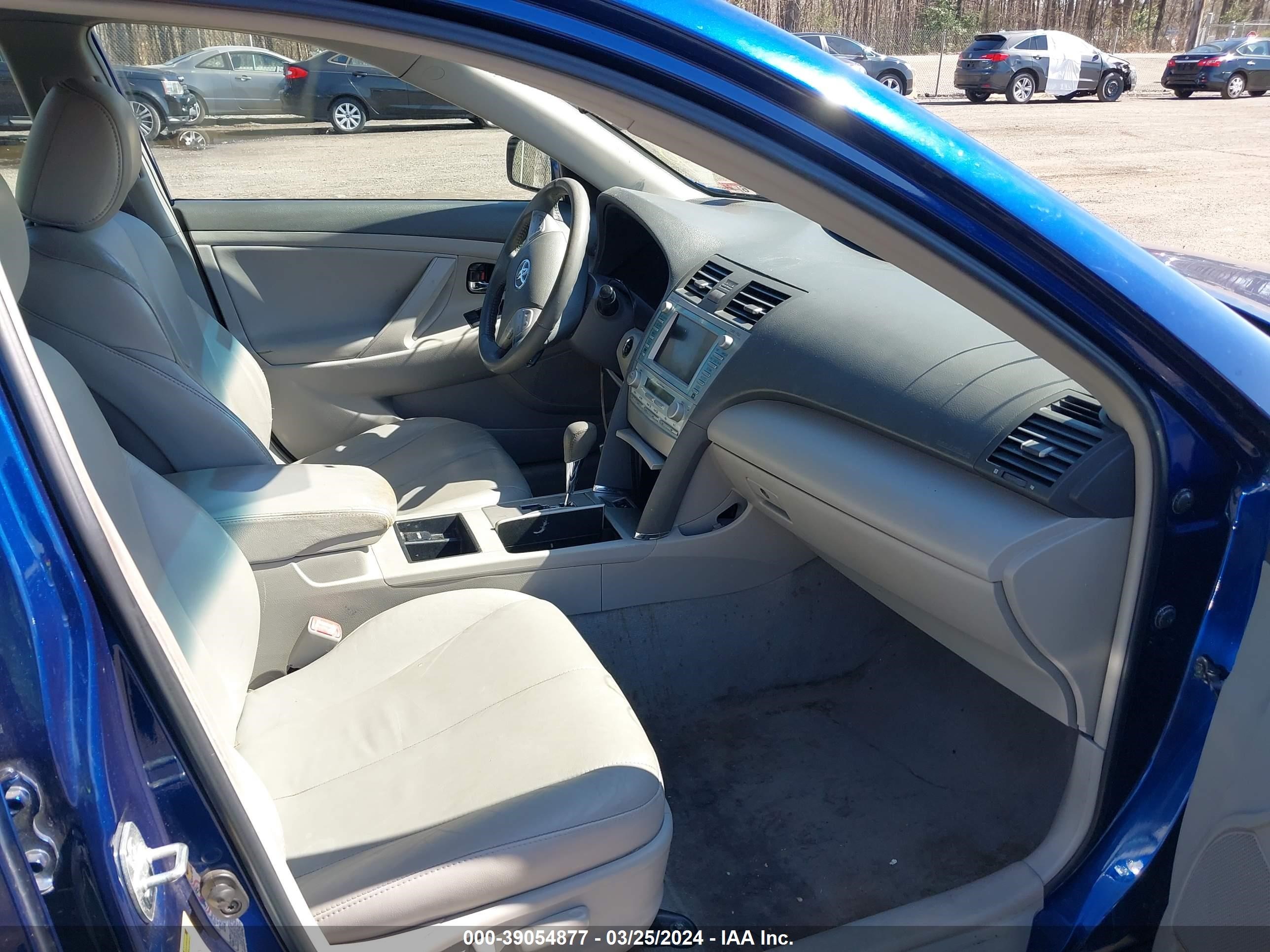 Photo 4 VIN: 4T1BB46K27U023491 - TOYOTA CAMRY 