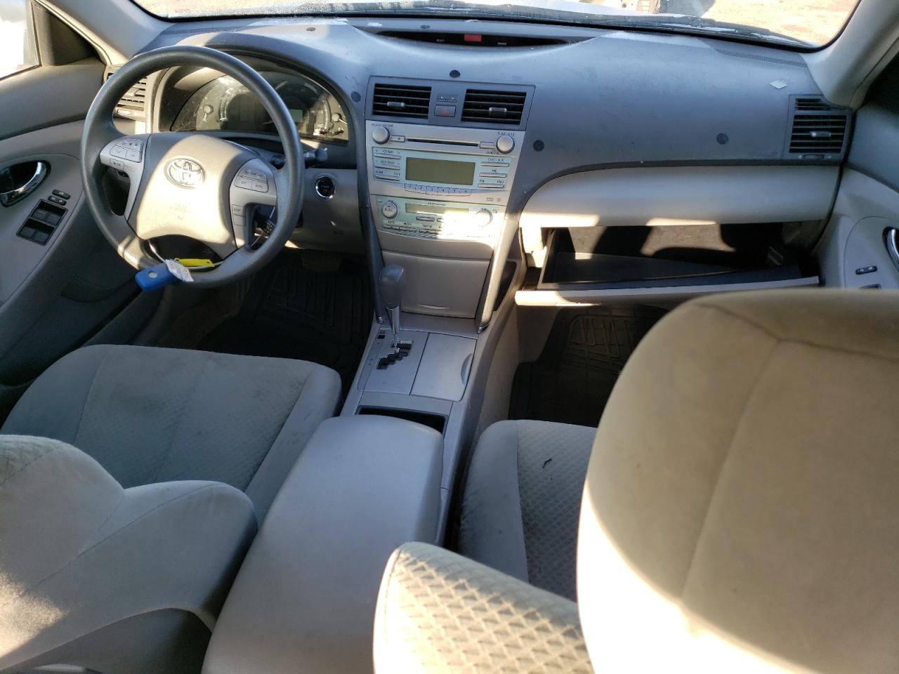 Photo 7 VIN: 4T1BB46K28U033939 - TOYOTA CAMRY 