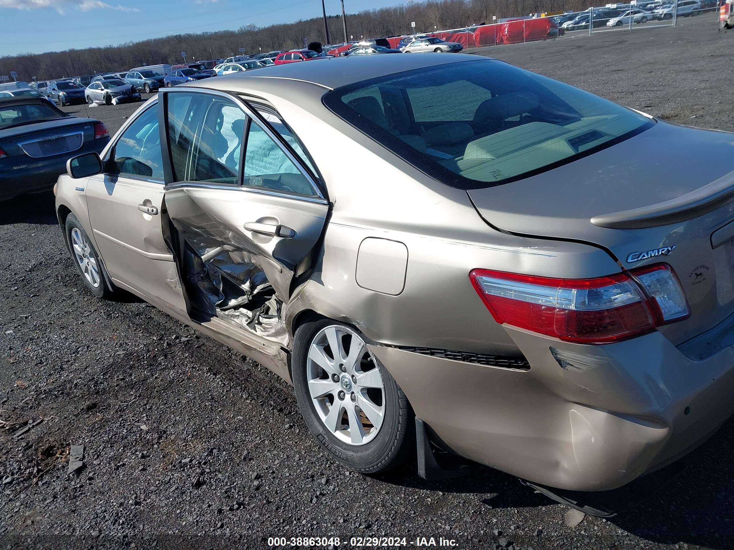 Photo 2 VIN: 4T1BB46K294081183 - TOYOTA CAMRY 