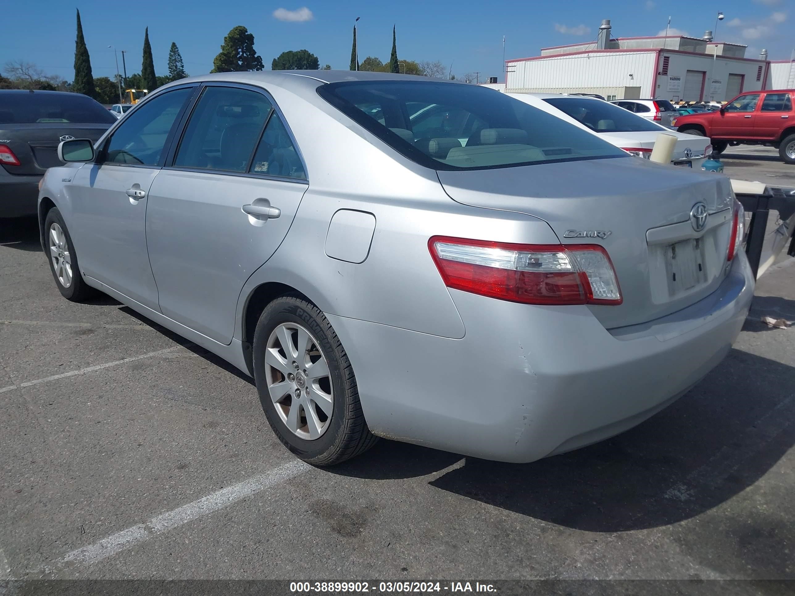 Photo 2 VIN: 4T1BB46K29U081488 - TOYOTA CAMRY 