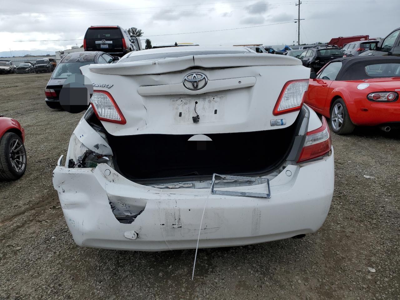 Photo 5 VIN: 4T1BB46K29U095858 - TOYOTA CAMRY 