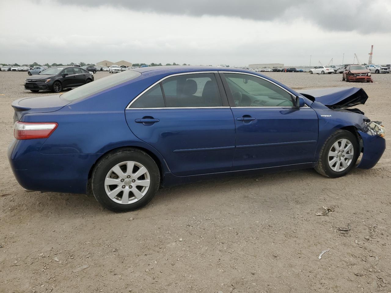 Photo 2 VIN: 4T1BB46K29U097013 - TOYOTA CAMRY HYBR 