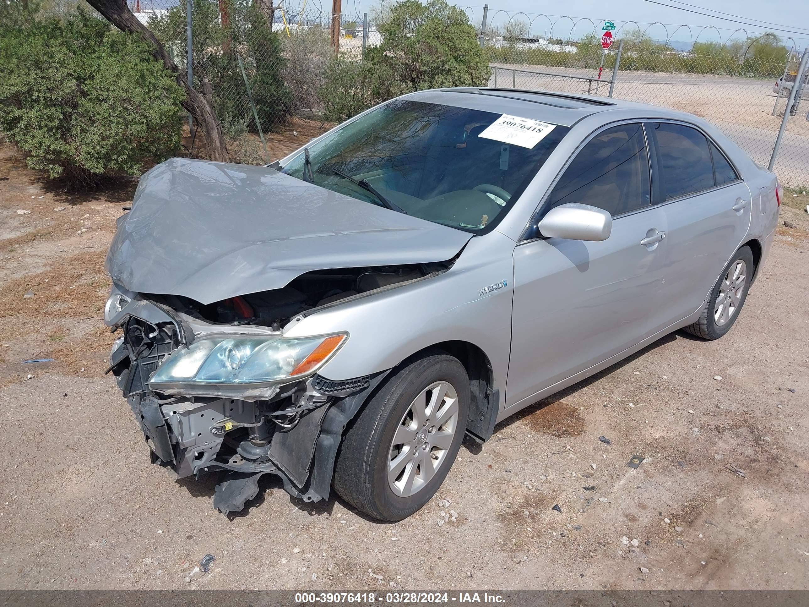 Photo 1 VIN: 4T1BB46K29U111217 - TOYOTA CAMRY 