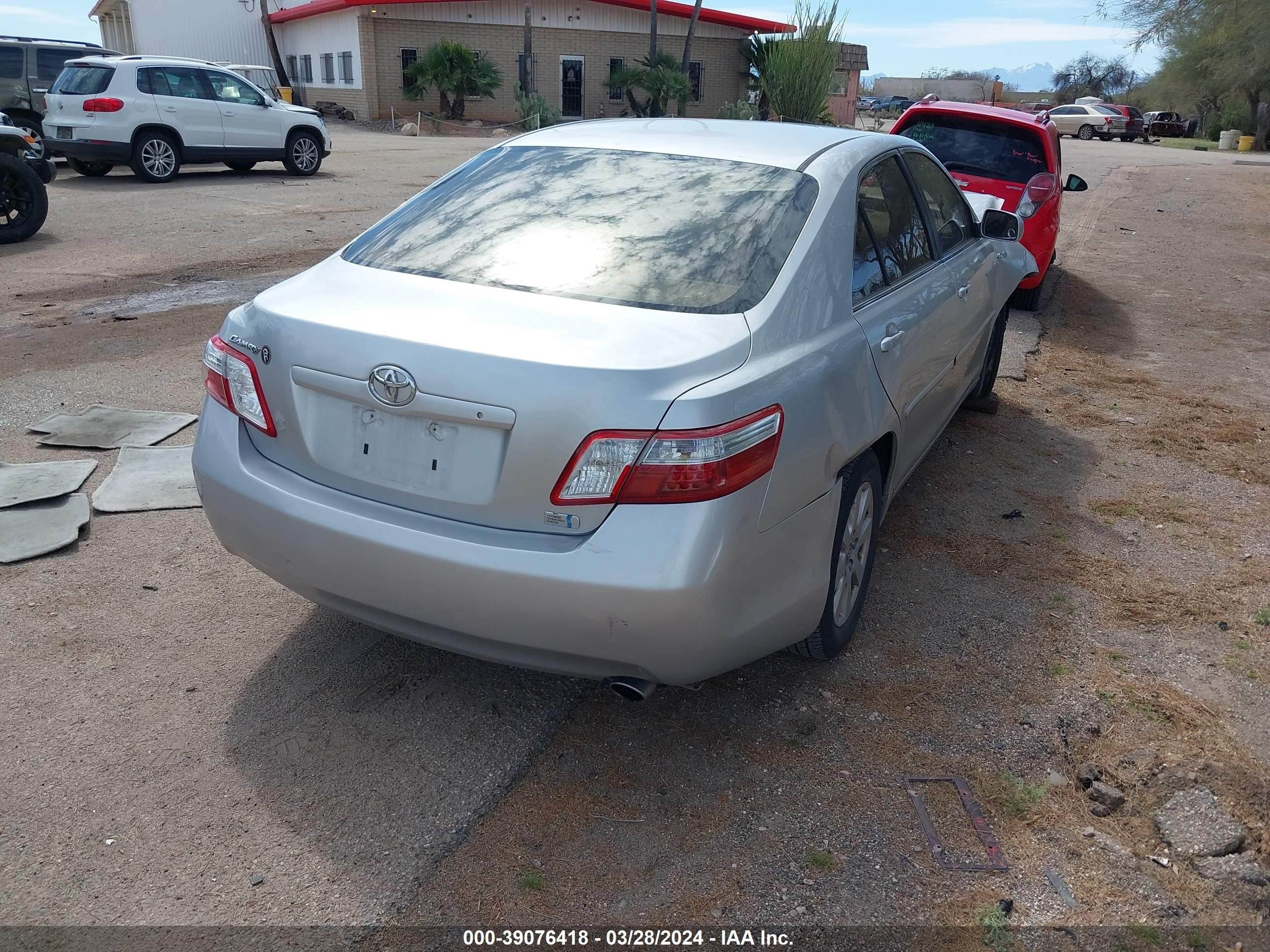 Photo 3 VIN: 4T1BB46K29U111217 - TOYOTA CAMRY 