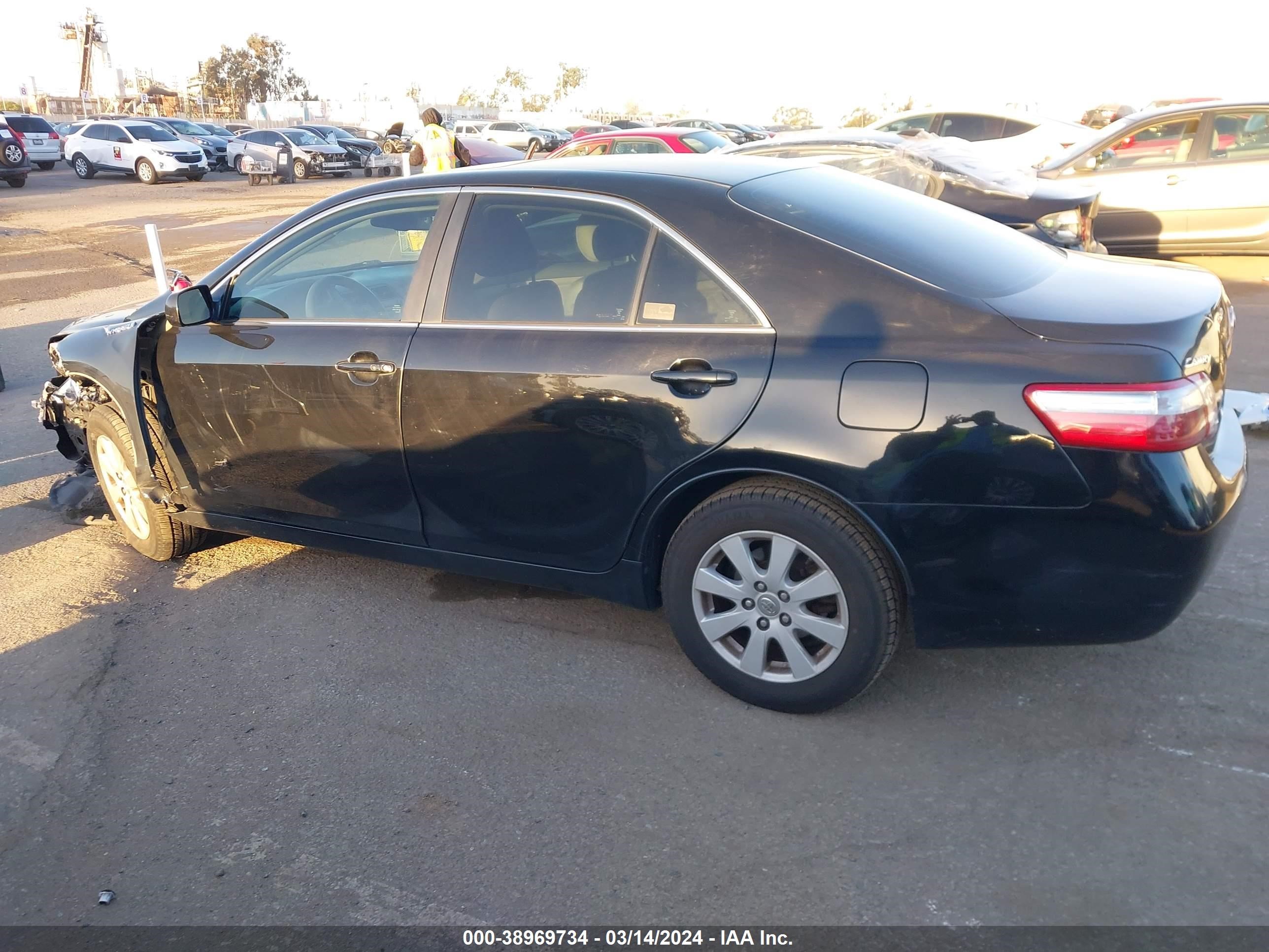 Photo 13 VIN: 4T1BB46K39U104129 - TOYOTA CAMRY 