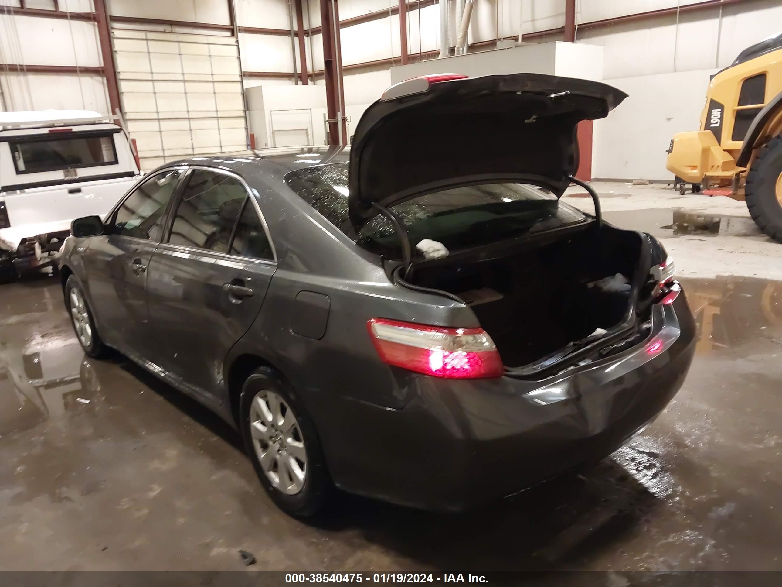 Photo 2 VIN: 4T1BB46K39U109928 - TOYOTA CAMRY 