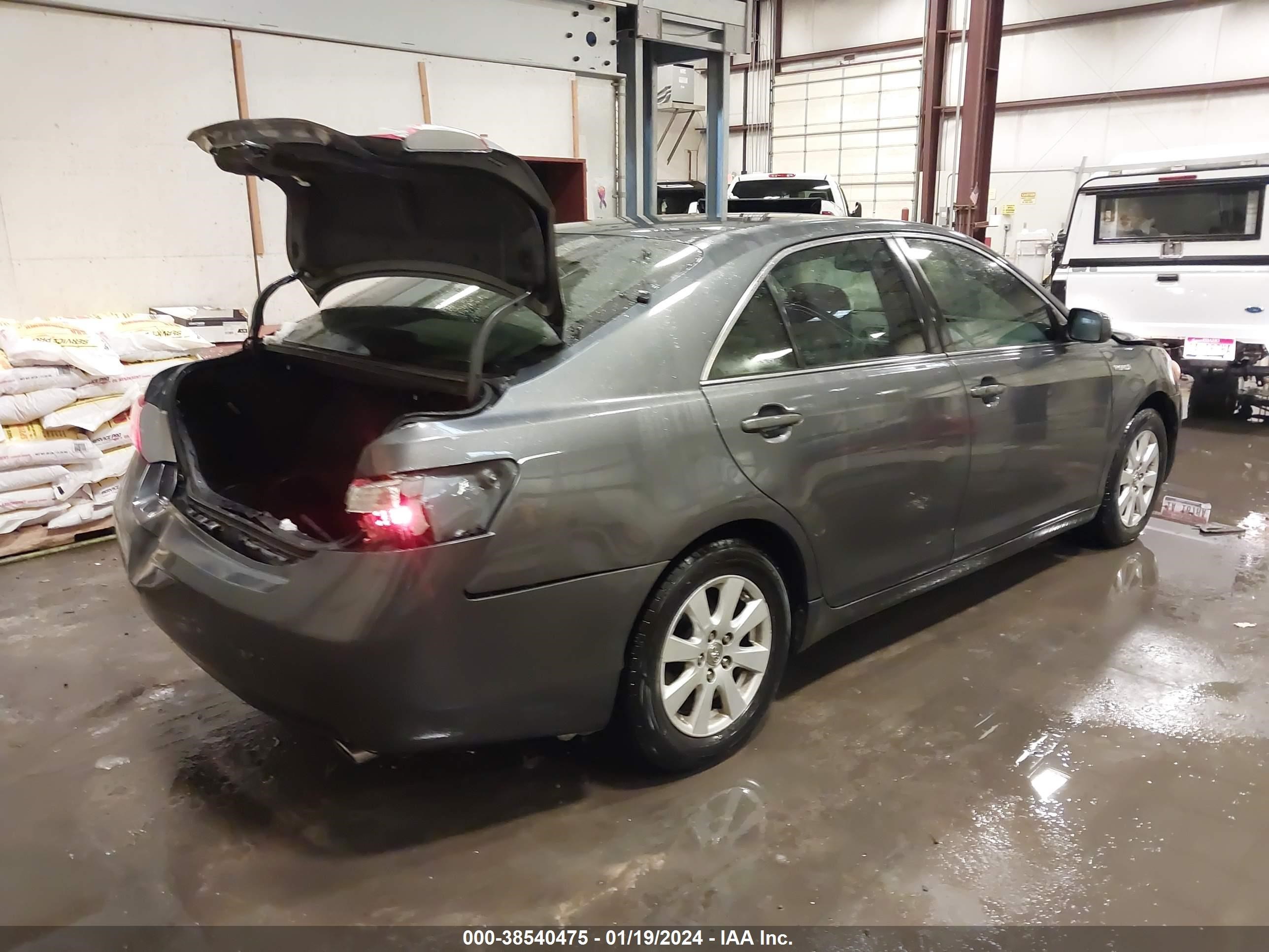 Photo 3 VIN: 4T1BB46K39U109928 - TOYOTA CAMRY 