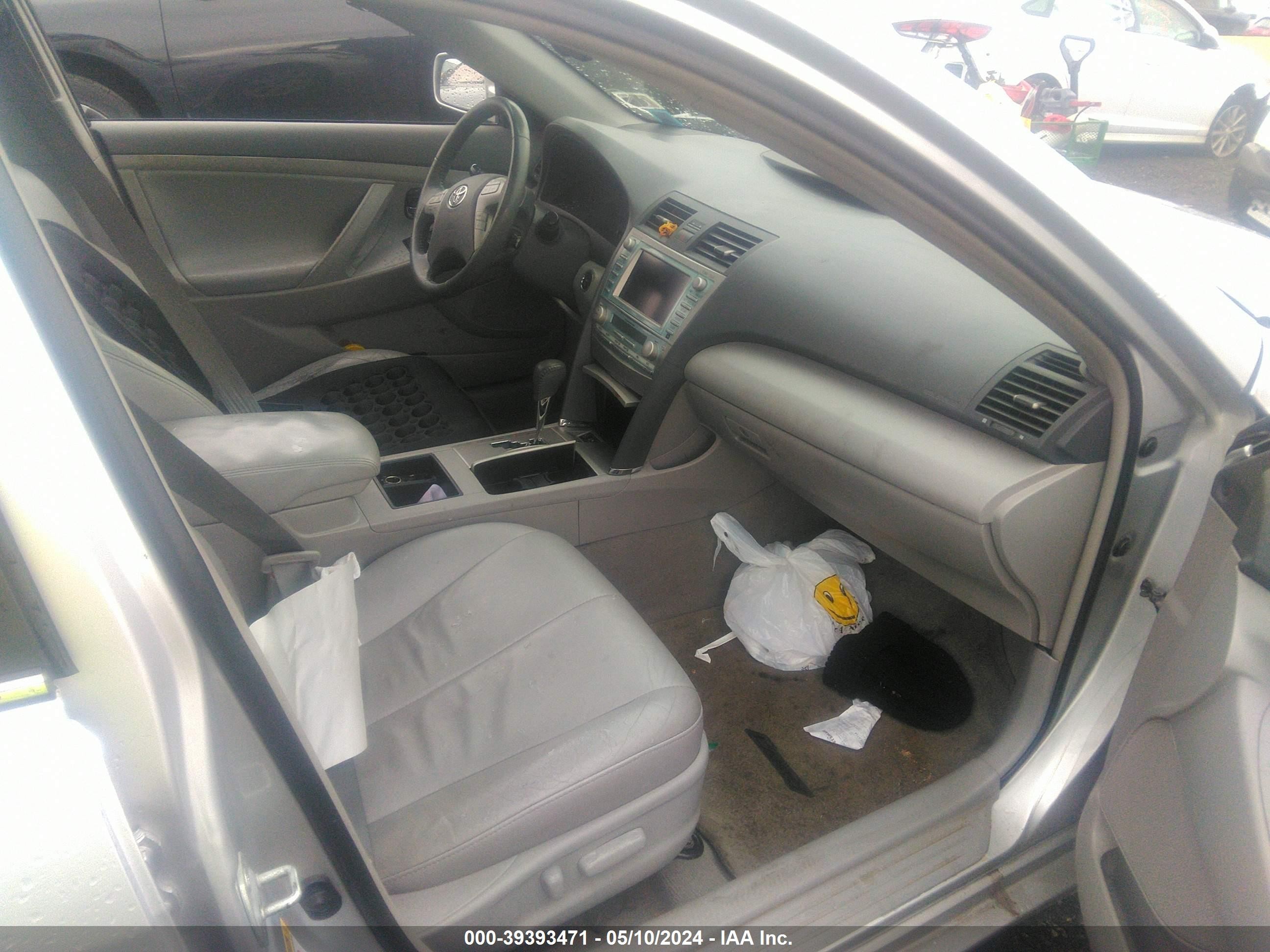 Photo 4 VIN: 4T1BB46K68U036908 - TOYOTA CAMRY 